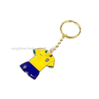 China Portable Custom Sport Metal The Soccer World Cup T-Shirt Key Ring for sale