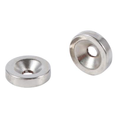 China Industrial Magnet Neodymium Disc Magnets With Hole Constant Round Ring Rare Earth Magnets Heavy Duty For Locker Magnet With Screw for sale