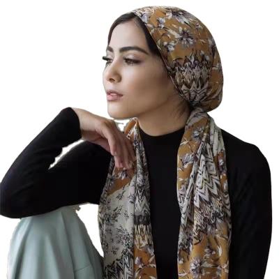 China Hot OEM Arab hijab fashion muslim scarf pearl chiffon chiffon printed muslim scarves hijab Te koop