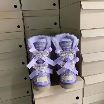 China 2021 fashion trend wholesale snow boots snow boots winter 2021 wholesale snow boots for sale