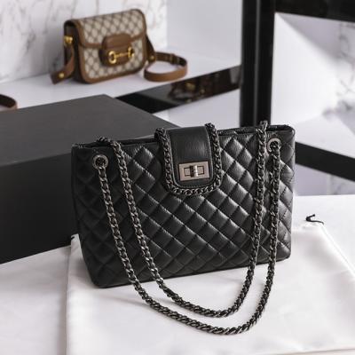 China Wholesale 2021Luxury Latest Famous Fasion Brand Shoulder Bag Ladies Clip Chain Cross - Body Handbag Women Leather Designer Handbags for sale