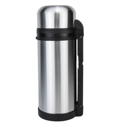 China Outdoor Sport 1200ML PORTABLE Water Bottle Thermos Stainless Steel Camping Vacuum Flask With Rubber Handle for sale