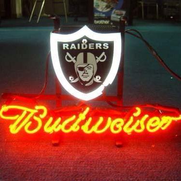 China Metal Frame And Hot Sale Neon Okaland Raiders NFL Neon Sign for sale