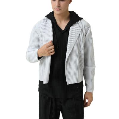 China FXZ 2021 New Men's Jackets Men's Casual Fashion Design QUICK DRY Pleated Short Coats Men's Jacket for sale