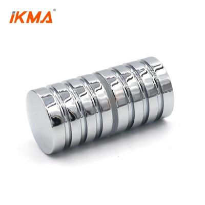 China 450 Millimeter Modern High Quality Polished Glass Door Handle 304 Stainless Steel Ladder Back Straight Pull Style for sale