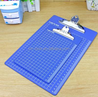 China Stationery Office/School A4 Size Office Supplies Show Clip Writing Board/Plastic Clipboard for sale