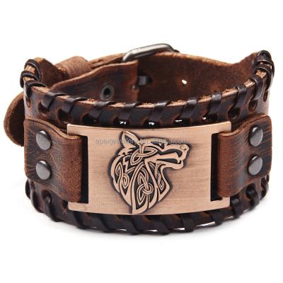 China Black CLASSIC Wolf Charm Popper Bracelet Cuff Viking Wolf Head Man Leather Bracelet Nordic Vintage for sale