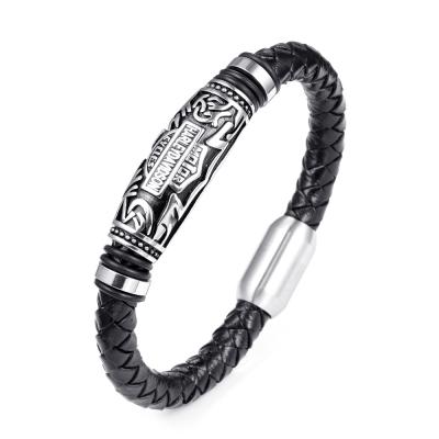 China FASHIONABLE Wholesale Luxury Men's Charm Leather Bracelet Mens Magnetic Jewelry Bracelet for sale