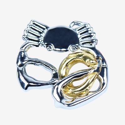 China Educational Toy IQ Puzzle Open Wire 3D Metal Crab Model Casting Puzzle Children Toys for sale