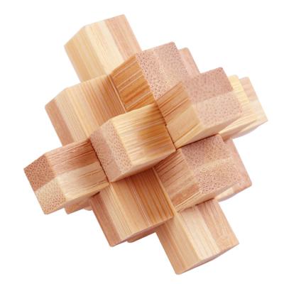 China Educational Toy Bamboo 3D Puzzle Hole Ming Lock DIY Nine Directions Riddle Puzzle Toy For Children for sale