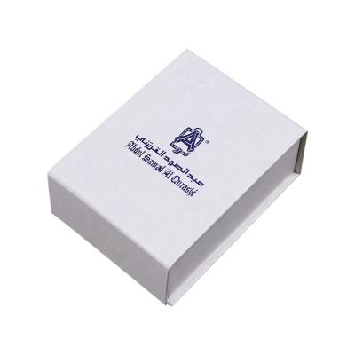 China Small Recyclable White Custom Boxes With Magnetic Logo Gift Boxes Perfume Box for sale