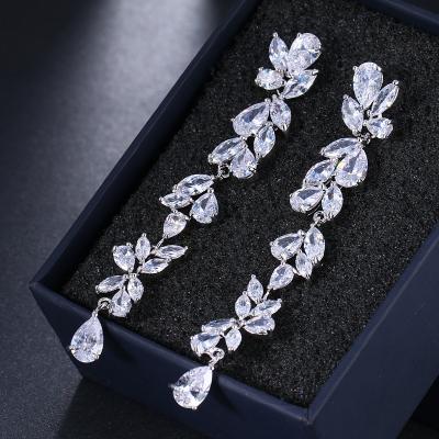 China Luxury Vintage Flower Zircon Earrings Long For Women Bridal Wedding Jewelry Fashionable Crystal Tassel Dangle Earrings Zircon Women for sale