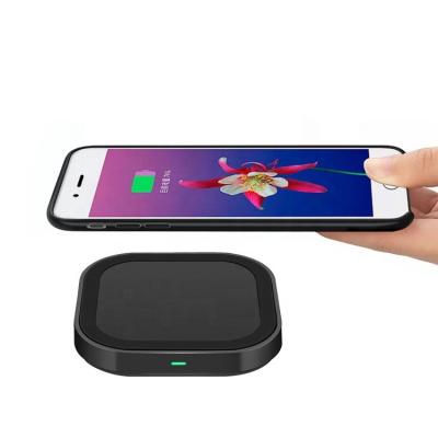 China Best Home Use Cell Phone Wireless Charging Carregador SEMC Qi Pad 5 Coil Charger Wireless Fio For Samsung for sale