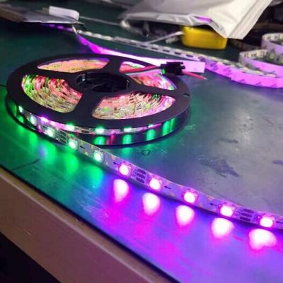 China Theme Park 5V SK6812 48IC-48Leds/m IP20 Non-waterproof RGB S Shape Bendable Color Changing Programmable Led Strips Zigzag Strip for sale