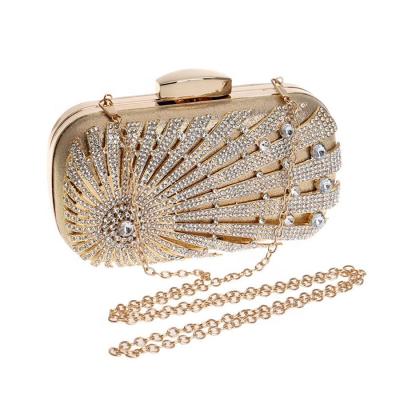 China New Fashion Evening Clutch Bag Diamond-encrusted Shell Shape Luxury Jeweled Crystal Evening Clutch Bag For Bridal for sale