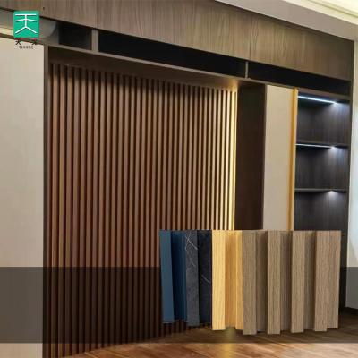 China Tiange Decoration Wall Panel Modern Interior Solid Pine 3D Grill Solid Wood Wall Panel for sale