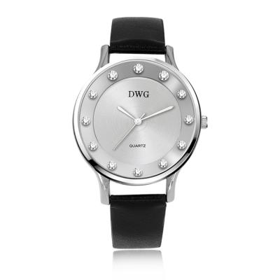 Κίνα Καλυμμένο PVD Wristwatch των μινιμαλιστικών ατόμων ρολογιών 3ATM χαλαζία λουριών δέρματος προς πώληση