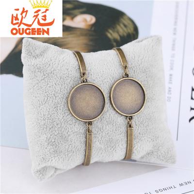 China High Quality DIY Jewelry Accessory Bangle Settings Bracelets Making Accessories Round Cabochon Bracelet Base Empty Trays for sale