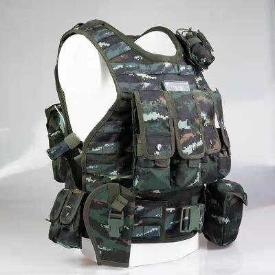 China Quick Released Tactical Vest 1000D Multifunctional High Density Oxford 1000D Camouflage Military Outdoors for sale