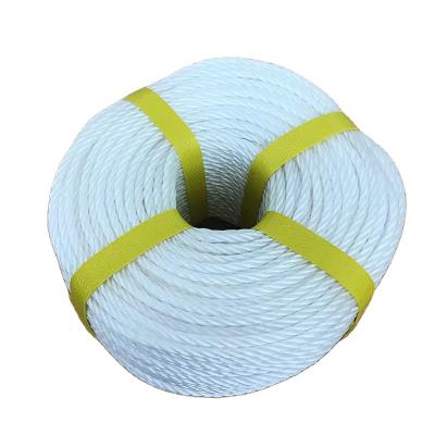 China High Tenacity Customized 3 Strand Polyester Rope Polypropylene Mooring PE Rope for sale