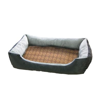 China Breathable Luxury Pet Sofa Bed in Living Room Sleeping Mat Elevated Calming Pet Beds for Dogs Cats for sale