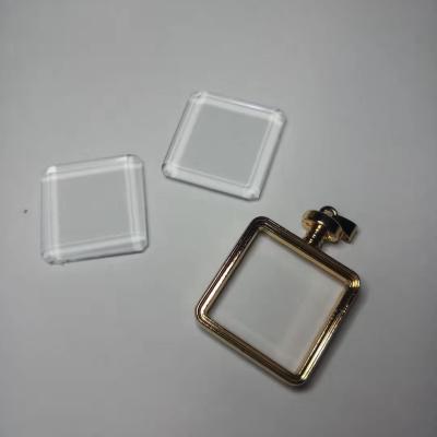 China 2021 CLASSIQUE Gold Alloy Frame And Two Pieces Crystal Glass Pendant For Charms for sale