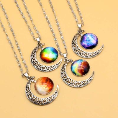 China 2021New CLASSIC style Europe and American Sun moon necklace creative pendant jewelry for sale