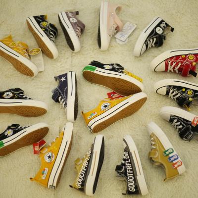 China Other Classic Multi Color Fashion Toddler Girl Boy Sneakers Flats Children Kids Kids Canvas Shoes for sale