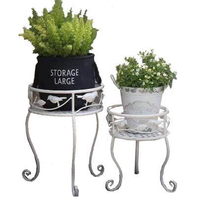 China Cheap Price Europe Unique Design Vintage Antique Round Wrought Iron Flower Pot For Home Garden Patio for sale