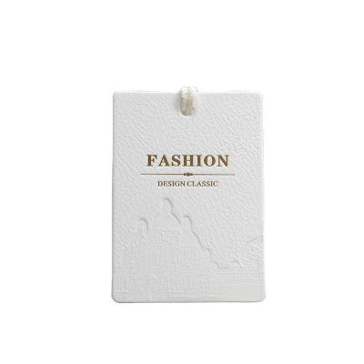 China Recyled High Grade Etiqueta De Papel Cardboard Hang Tag Garment Recycled Clothing Hang Tags for sale