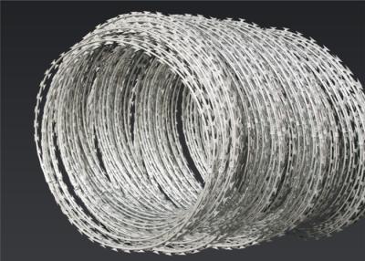 Chine CBT-65 45 Cm Barbed Wire Security Galvanized Coil Wrapped Concertina Tape à vendre