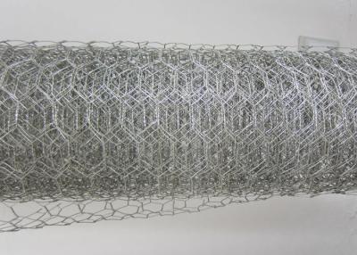 Cina La immersione calda esagonale ha galvanizzato il cavo di pollo alto di 6ft Mesh For Bird Cage in vendita