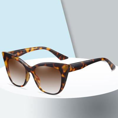 China Fashion sunglasses 2021 new European and American retro sunglasses women's sunglasses shape large frame sunglasses for sale