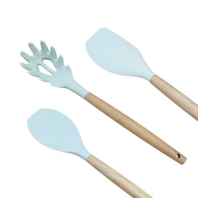 China Viable Chinese Factory Wholesale Food Grade Kitchen Silicone Nonstick Utensils Set BBQ Food Clip Wooden Handle For Cooking Tool for sale