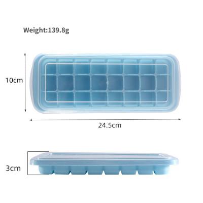 China Viable Kitchen Tools Accessories Wholesale Kitchen Ice Mold Maker Whiskey Eco-friendly Silicone Ice Tray With Plastic Lid for sale