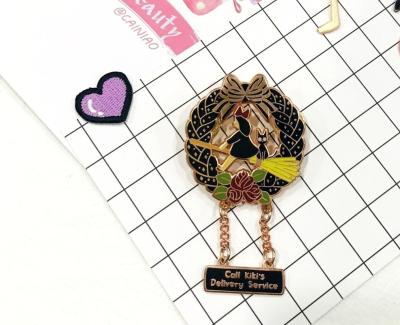 China Customized Hollow Carved Design Hard Enamel Pins Promotional Gift For Dream Girl for sale