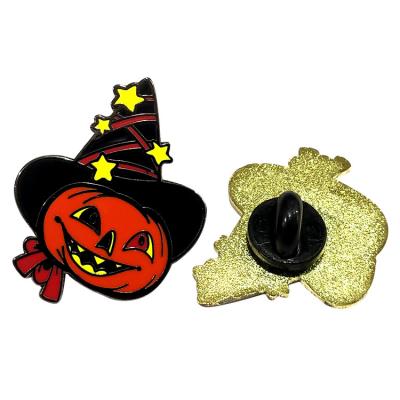 China Magic Pumpkin Lentern Soft Enamel Lapel Pin Badges For Halloween , Custom Size for sale