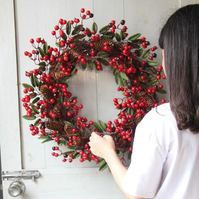 China Red Berry Wreaths Christmas Wreath Door Garland +rattan JFW-034 Silk Plant for Front Door 60cm for sale