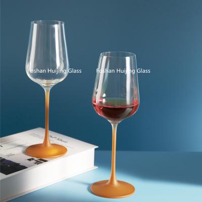 China Factory Direct CLASSIC Wedding Decorated Glassware Set Luxury Premium Wine Glass for sale