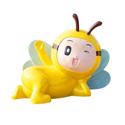 China Modern China Resin Bee Statue Garden Decoration Crafts Insect Sculpture for sale