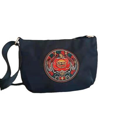 China Daily Used Soft Oxford Cloth Vintage Embroidery Small Group Worked Women's Cross-Body Bag for sale