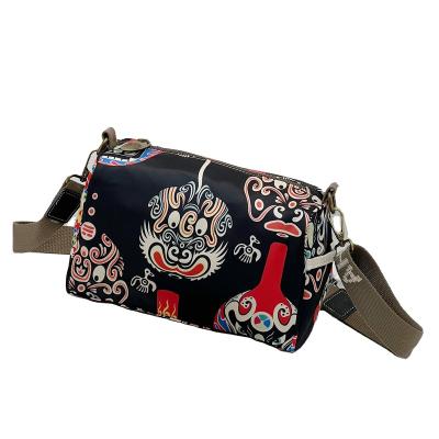 China High Quality Theatrical Face Printing Twill Lightweight Cloth Factory Custom Women's Cross-Body Bag for sale