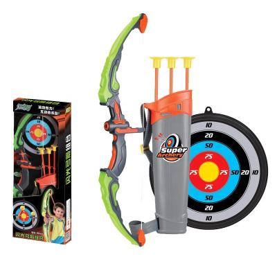 China Chasing Green Light Up Archery Toy Set 3pcs Suction Cup Arrows and Target and Shake Archery Set for Kids for sale