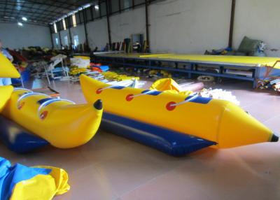 China Aufblasbares Wasser-Bananen-Boot Towables für Wasserpark kleines Explosions-Bananen-Boots-Wasser-Spielzeug für Kinder zu verkaufen