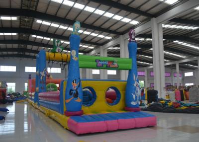 China Gigante 4 en 1 los insectos Bunny Moonwalk Obstacle Course, carrera de obstáculos inflable modificada para requisitos particulares del agua en venta