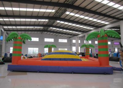 China Montaña que sube inflable suave de los juegos inflables de los deportes del patio interior 12 los x 8m en venta