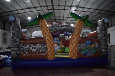 China Castillo animoso temático del pirata inflable comercial con SGS clásico de la UL del CE de la diapositiva en venta