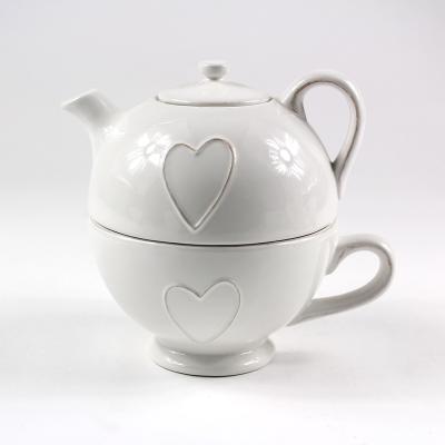 China Viable White Ceramic Dolomite Teapot + Cup Set Voting Style Heart Pattern Minimalist Teapot For One for sale