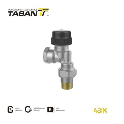 China Rosca de cobre amarillo principal termostática 43K de la media pulgada ISO228 de las válvulas de radiador en venta