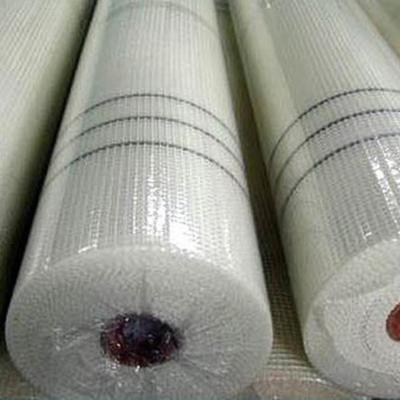 China 5x5mm 160g 1900N Tensile Strength Alkali Resistant Fiberglass Mesh for sale